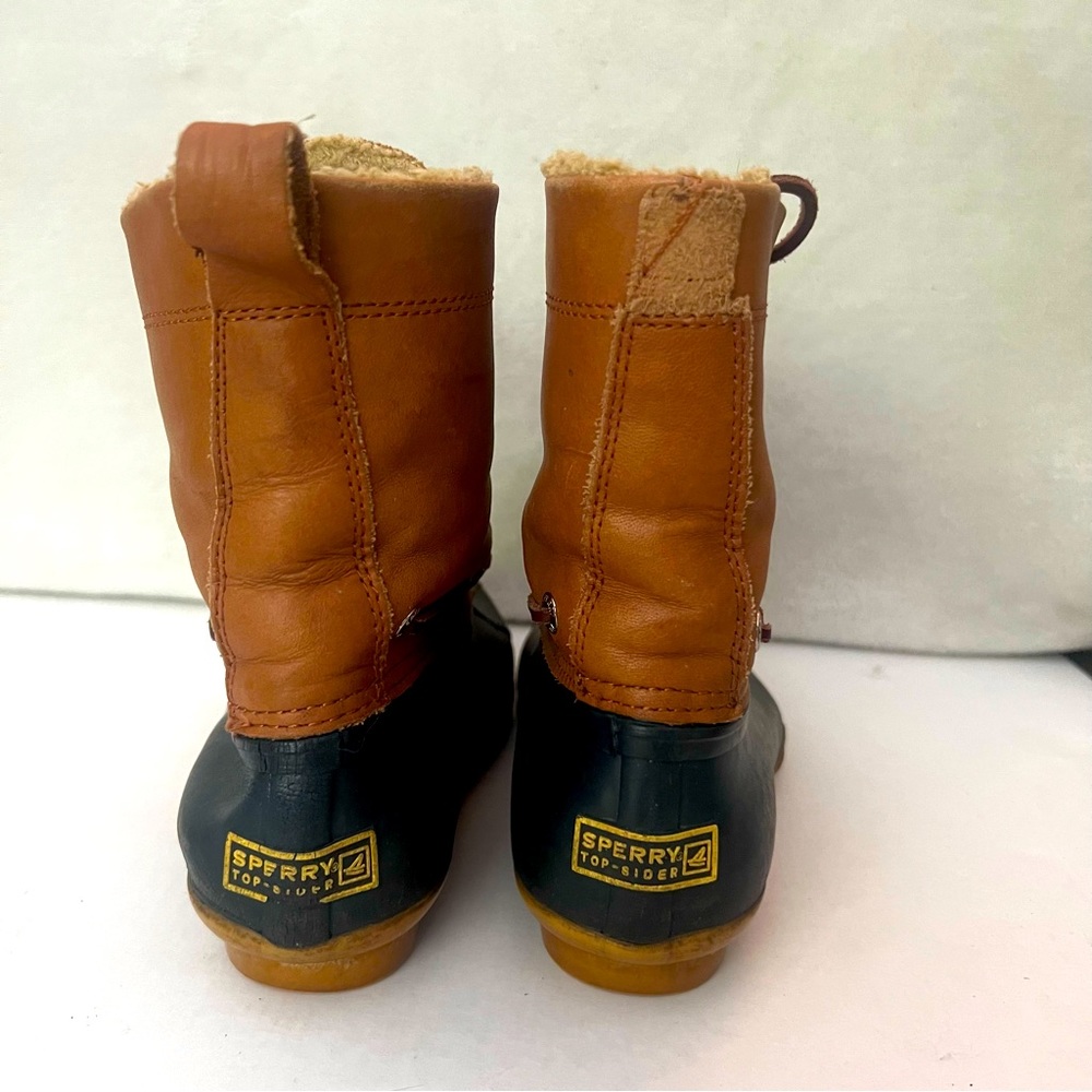 Sperry Top Sider Waterproof Duck Boots, Size 6 - Picture 4 of 6